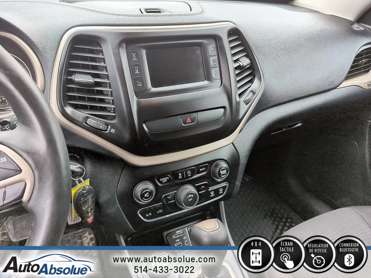 2016 Jeep Cherokee North Main Image