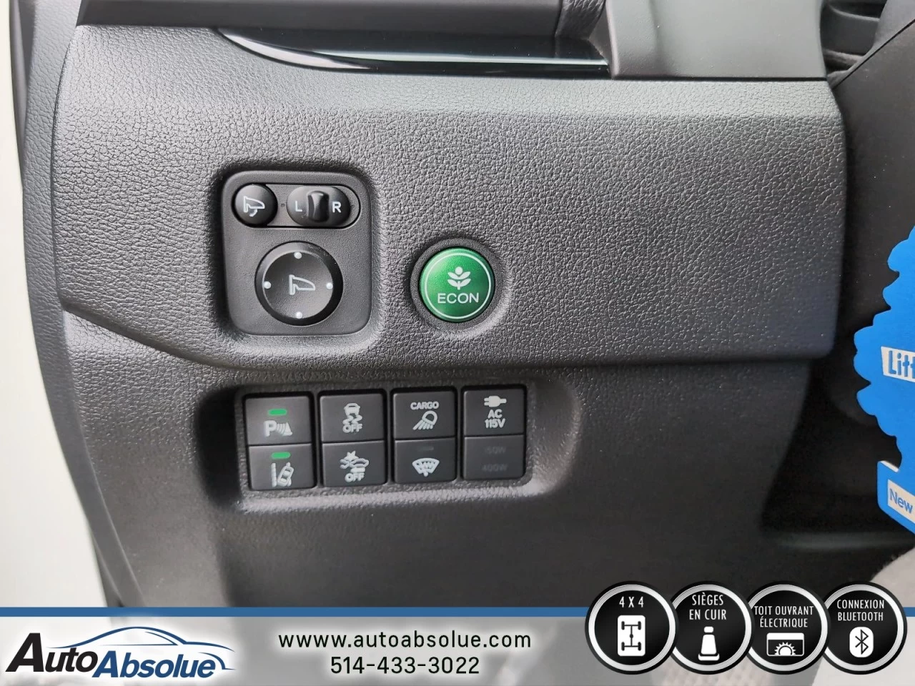 2018 Honda Ridgeline Touring Main Image