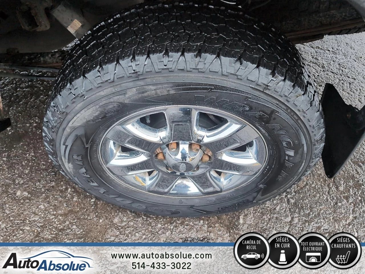 2013 Ford F-150 LARIAT Main Image