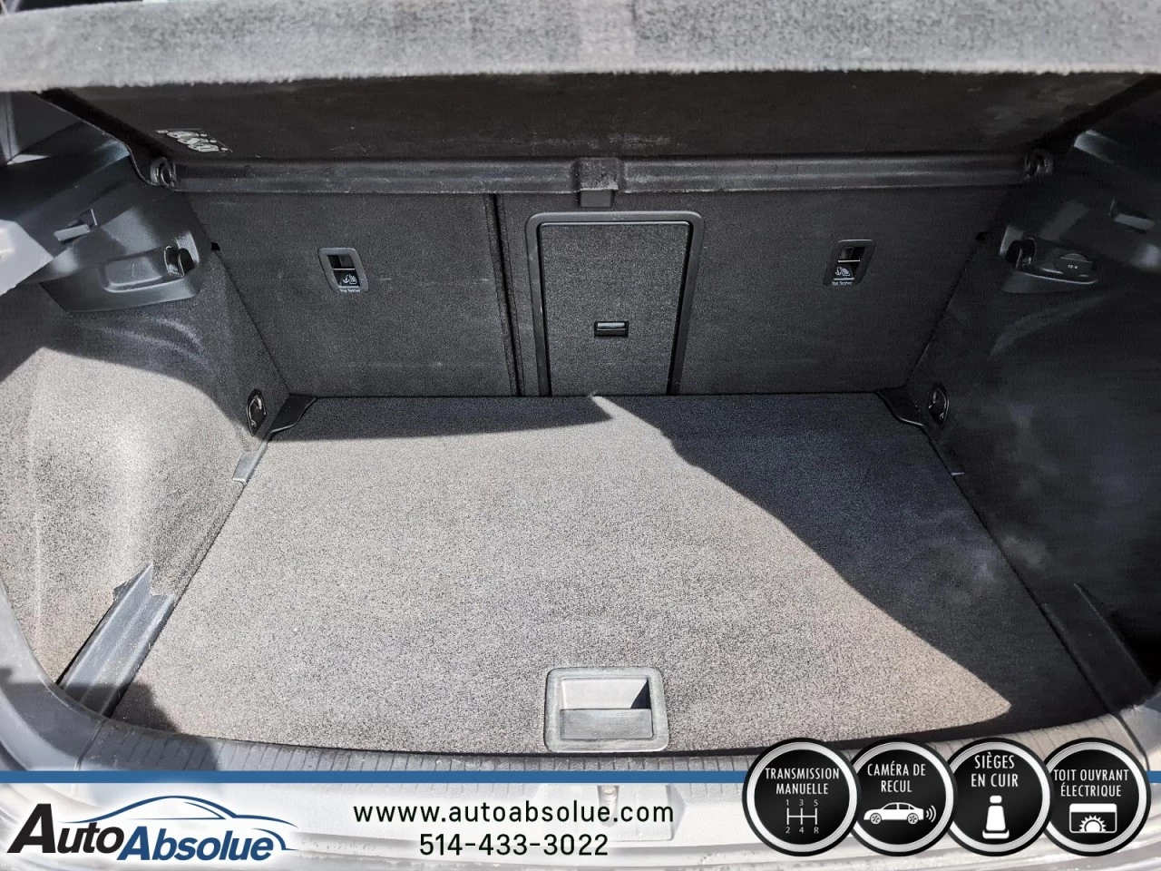 2019 Volkswagen GTI Manual Main Image