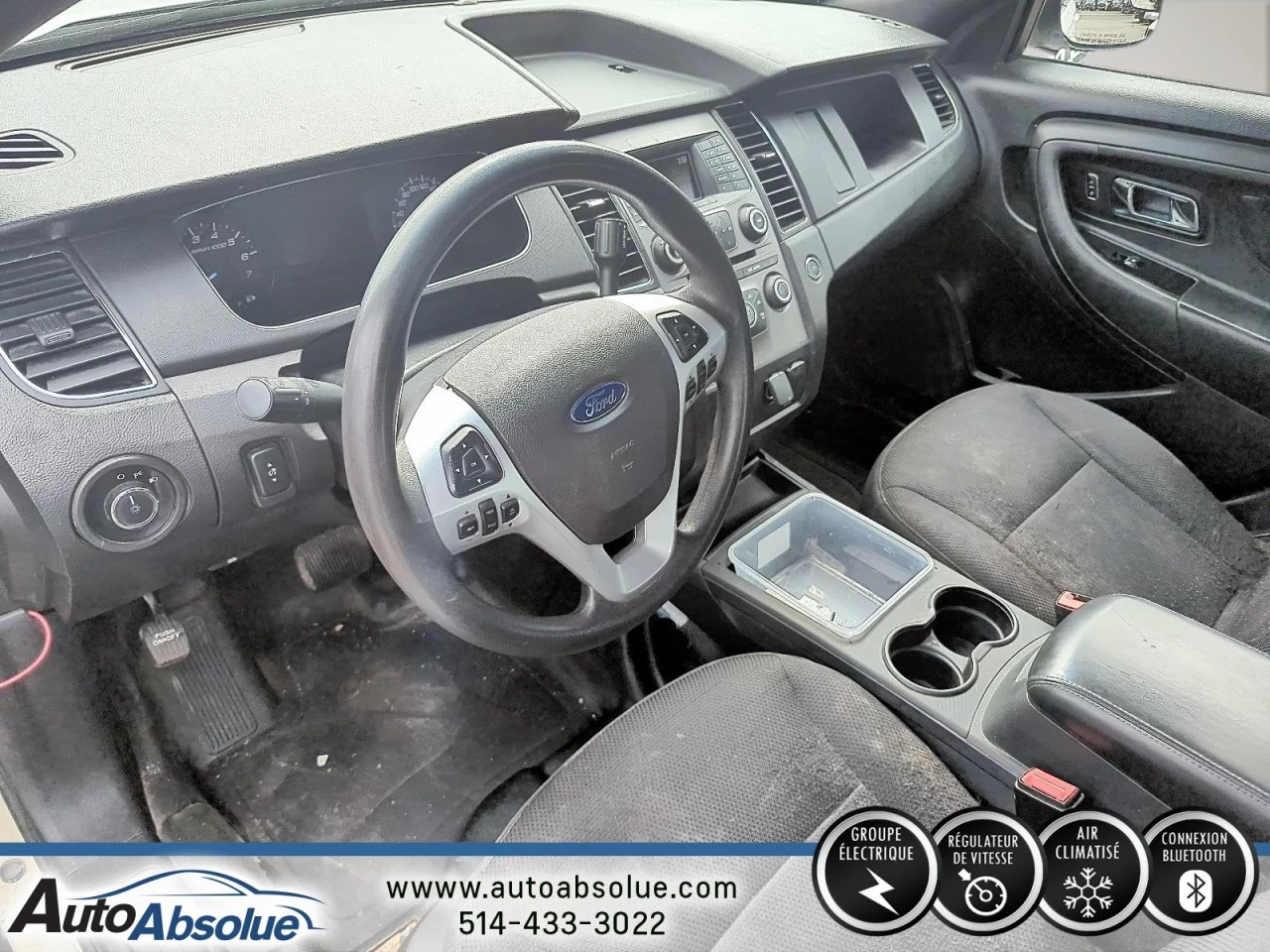 2015 Ford Taurus 4dr Sdn AWD Main Image