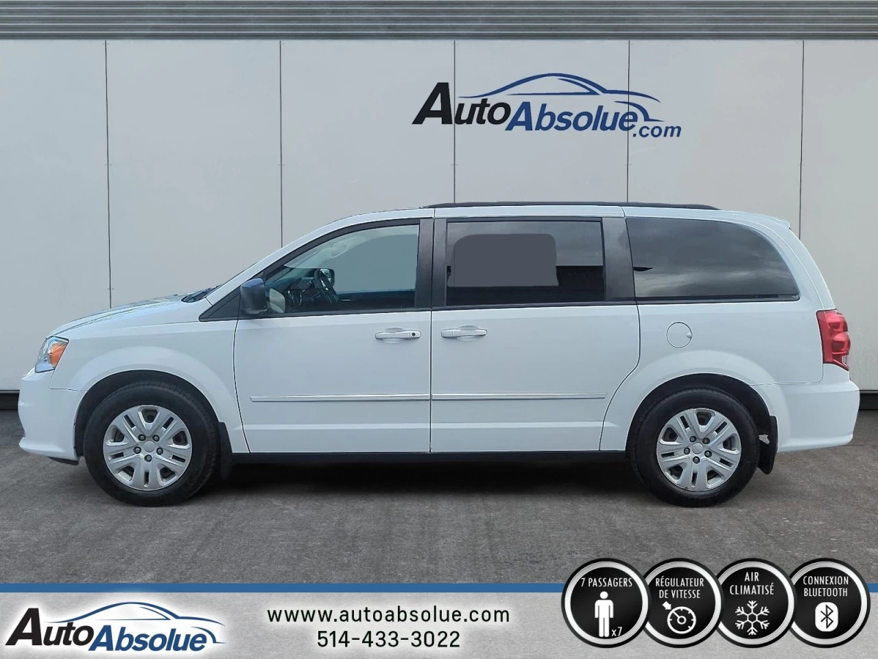 2016 Dodge Grand Caravan SXT Main Image