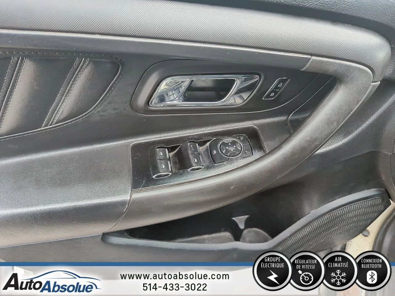 2015 Ford Taurus 4dr Sdn AWD Main Image