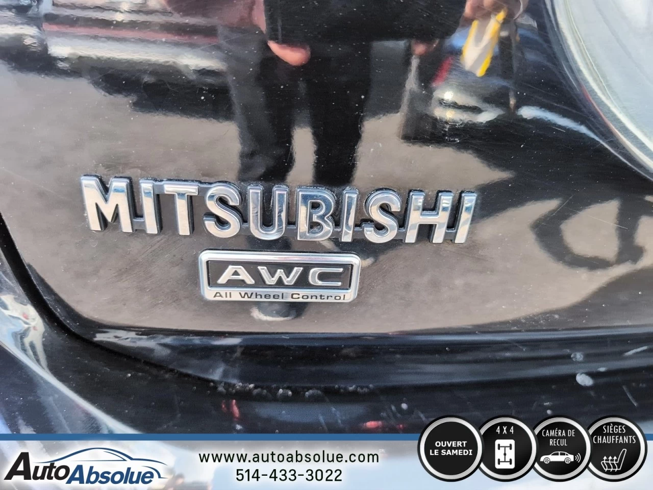 2018 Mitsubishi Outlander ES Main Image