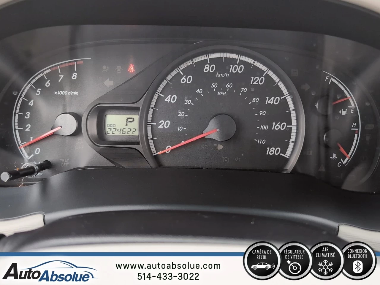 2014 Toyota Sienna LE Main Image