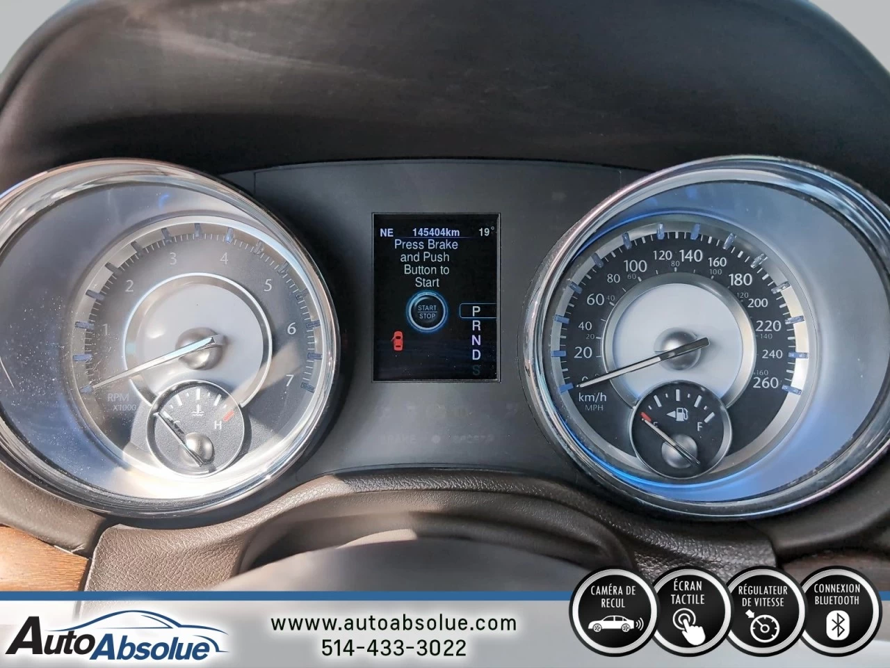 2013 Chrysler 300 Luxury Series Main Image
