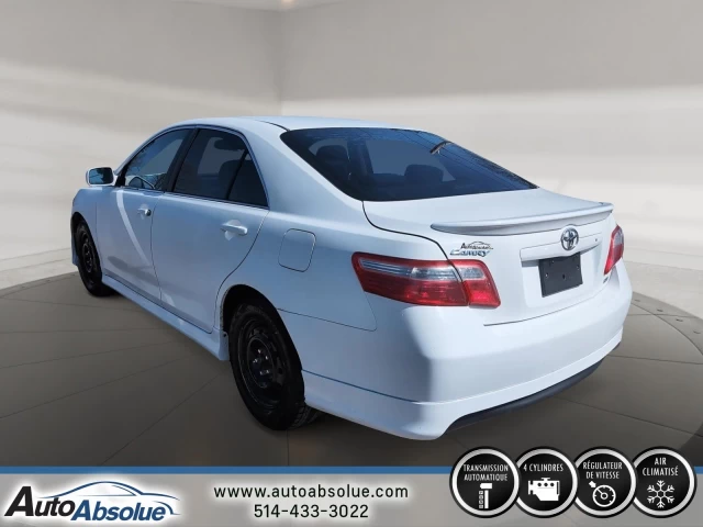 Toyota Camry SE 2009