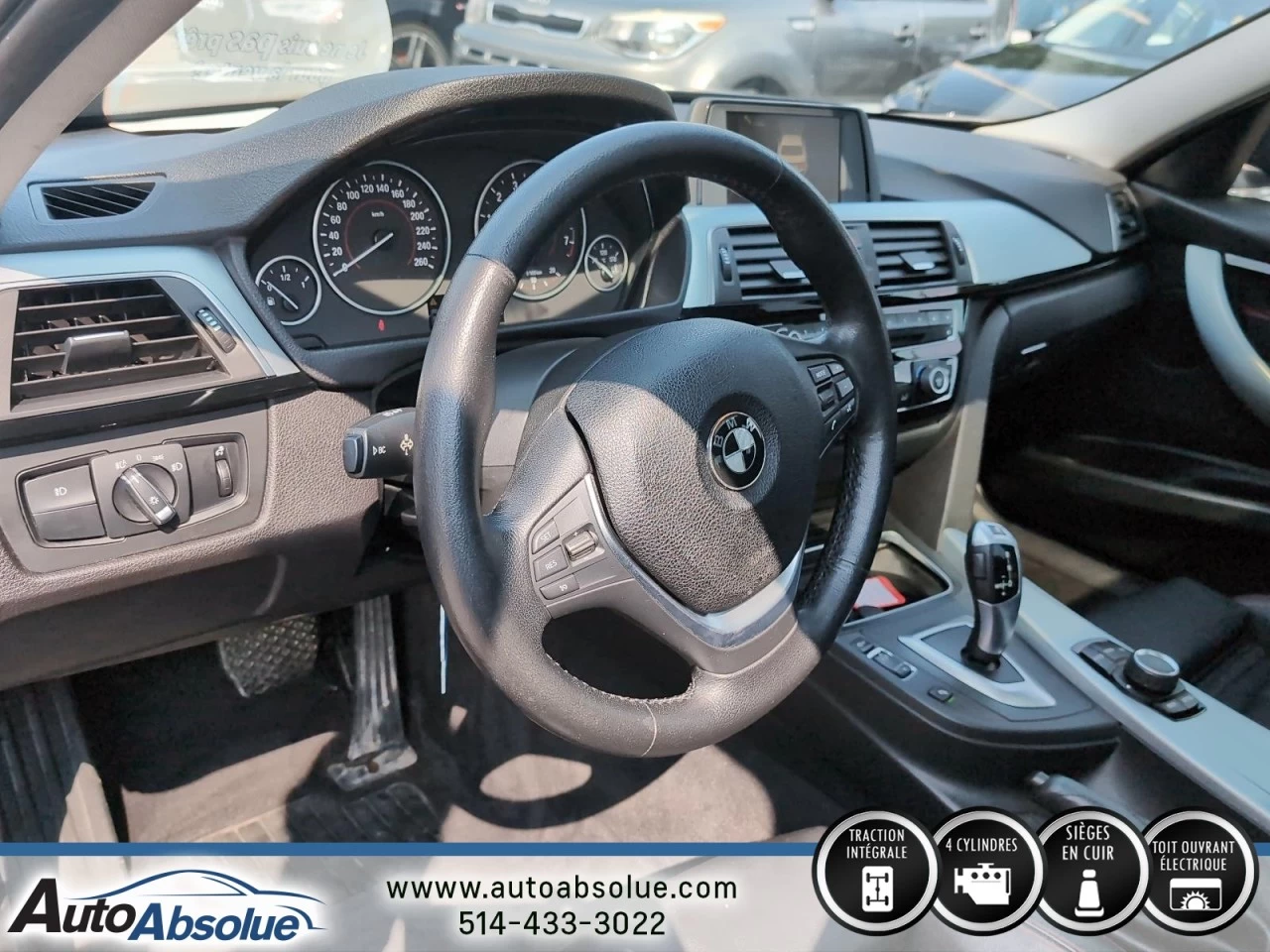 2016 BMW 320i xDrive 320i xDrive Main Image