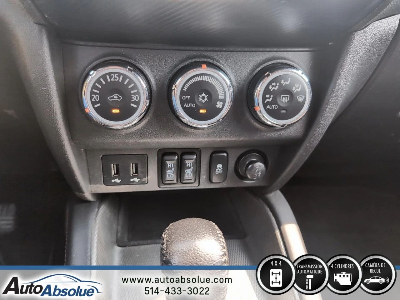2018 Mitsubishi RVR SE LTD Main Image
