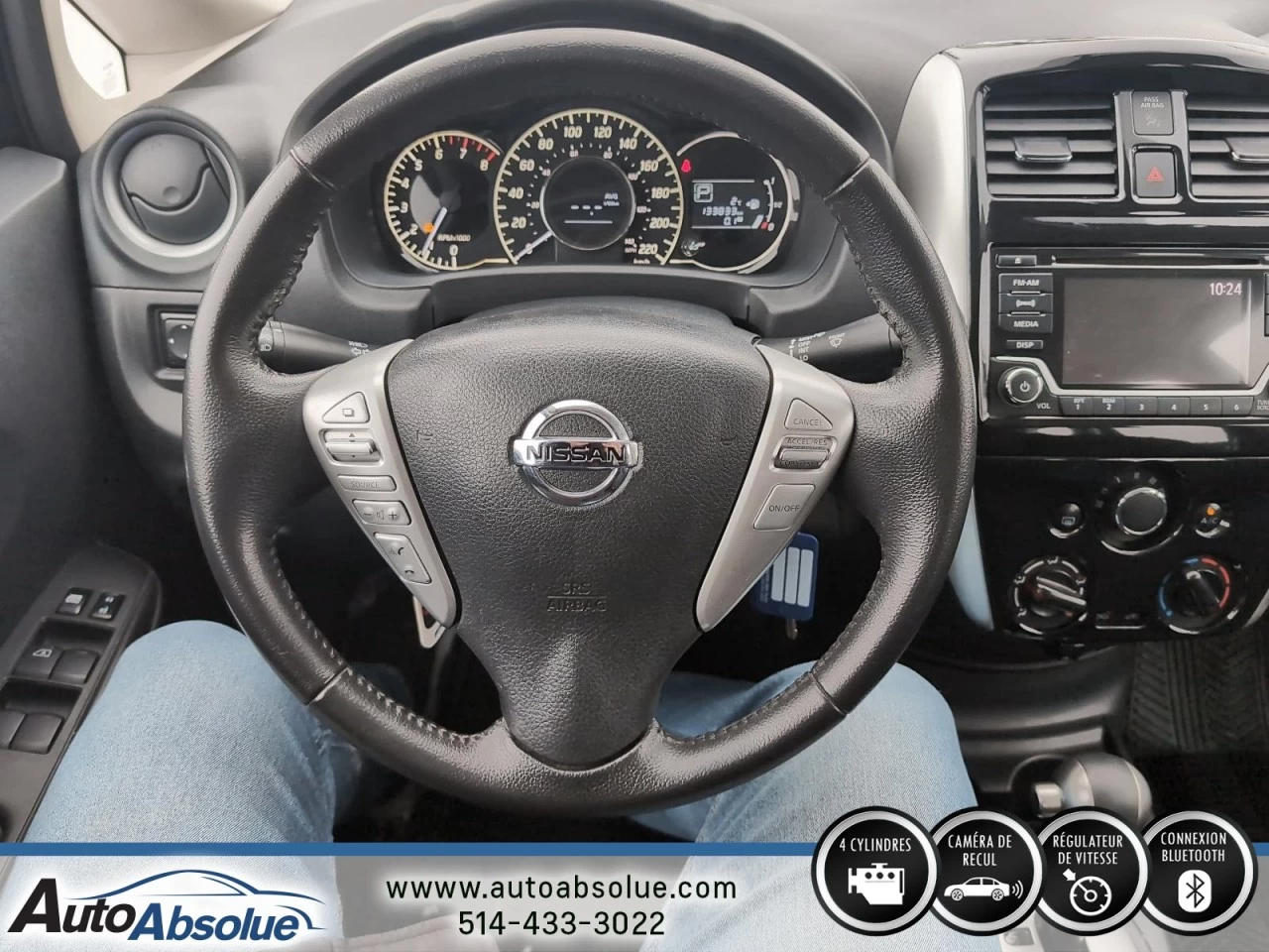 2016 Nissan Versa Note SV Image principale