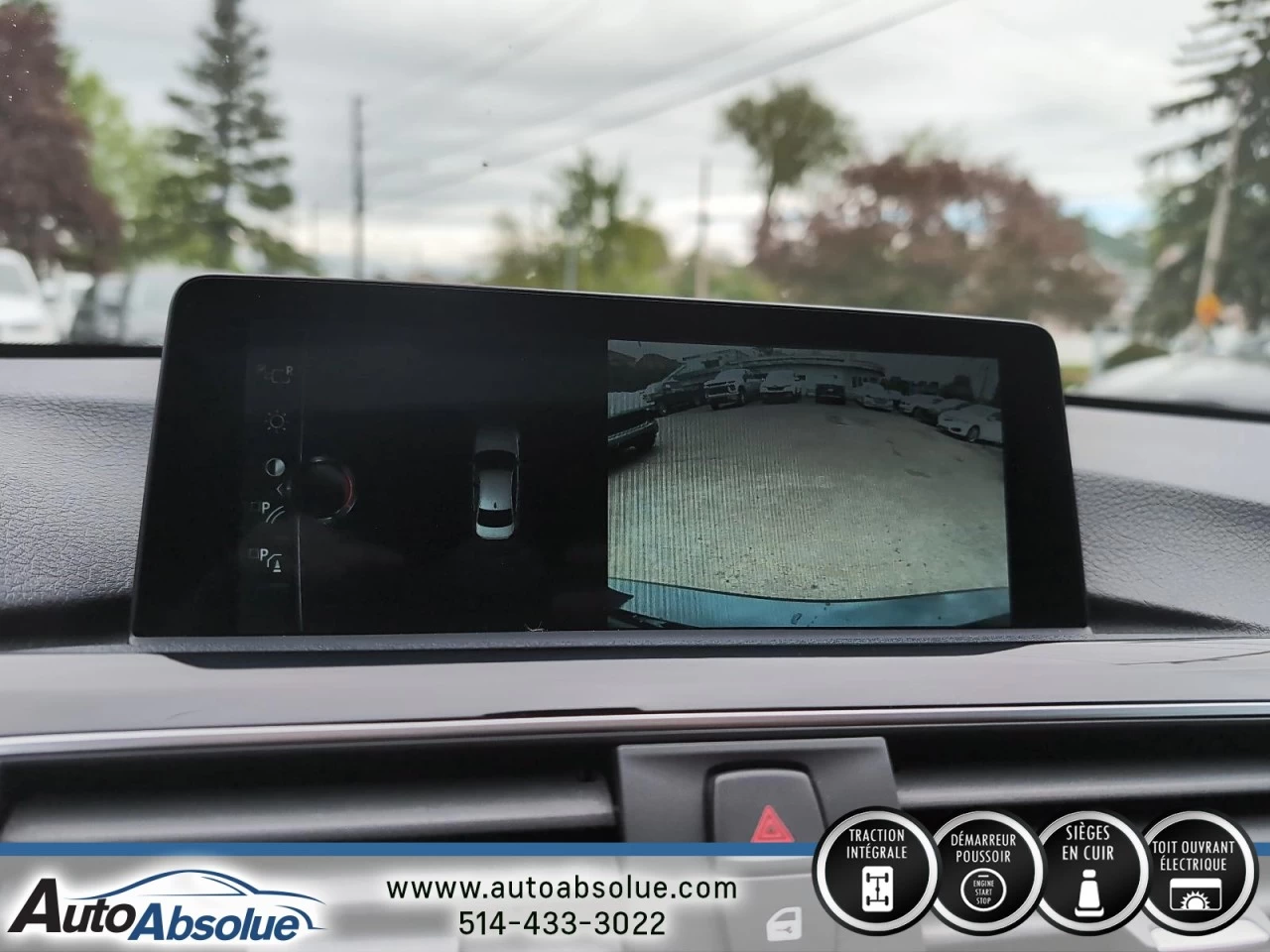 2017 BMW 330i 330i xDrive Image principale