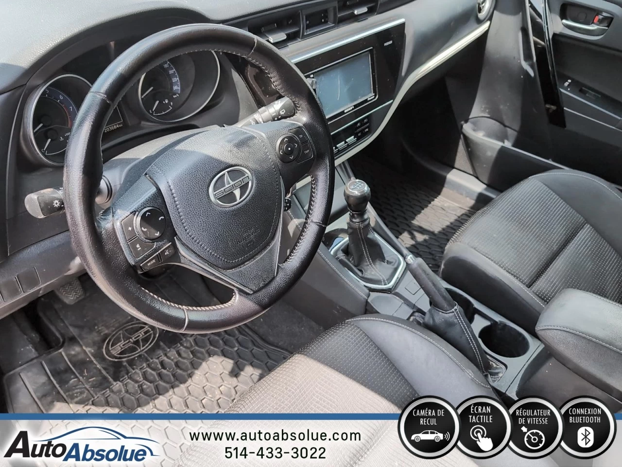 2016 Scion iM 4dr HB Image principale
