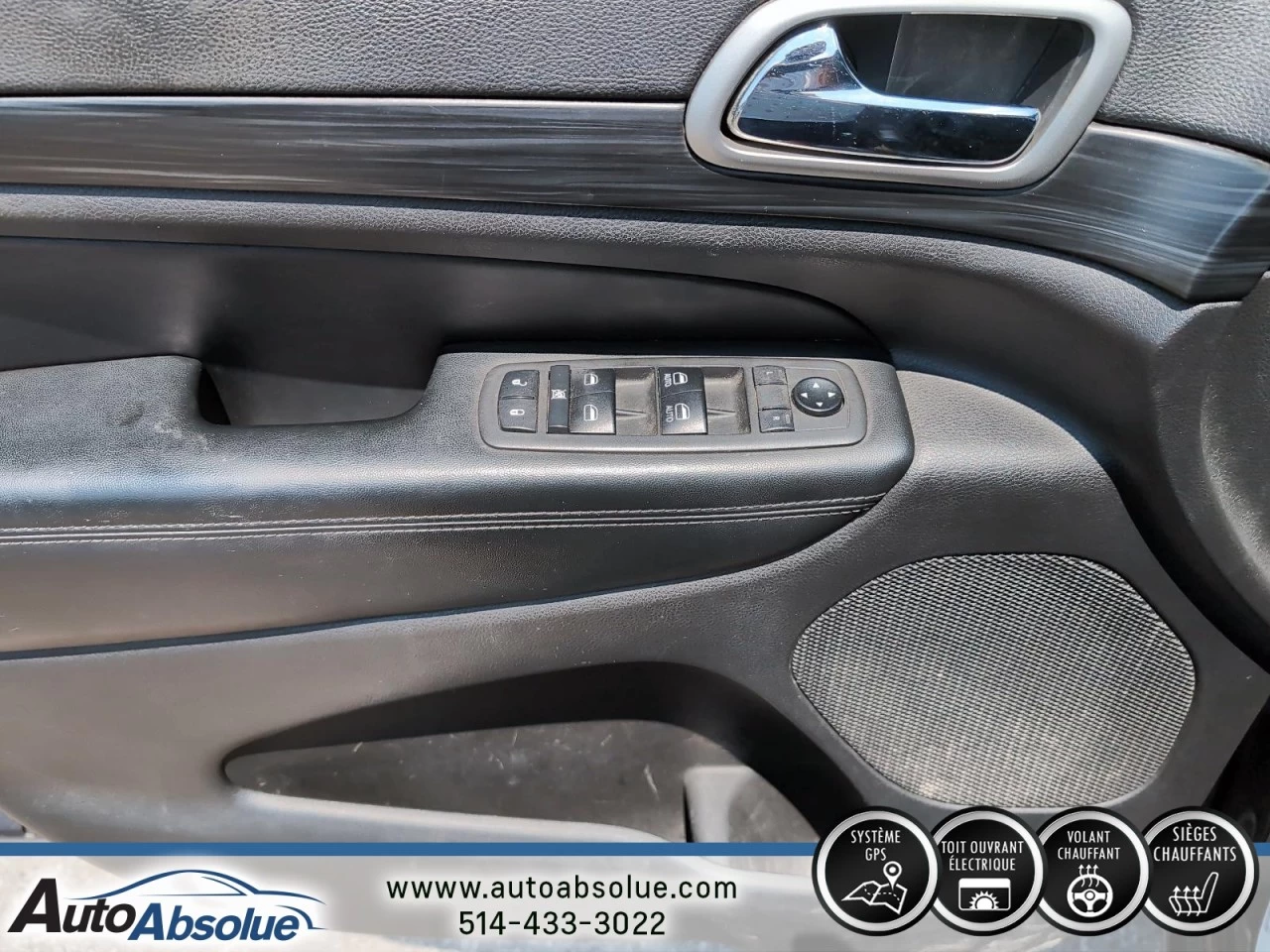 2019 Jeep Grand Cherokee Altitude Main Image