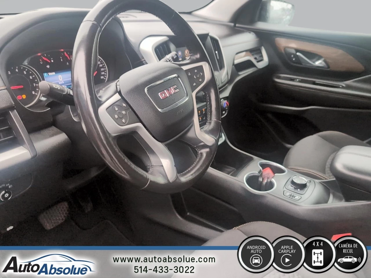 2020 GMC Terrain SLE Main Image