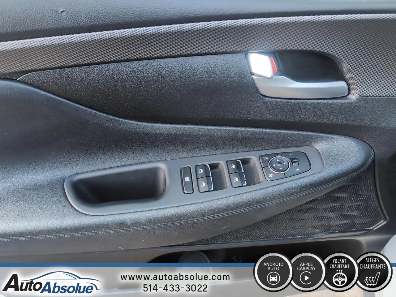 2019 Hyundai Santa Fe Essential Image principale
