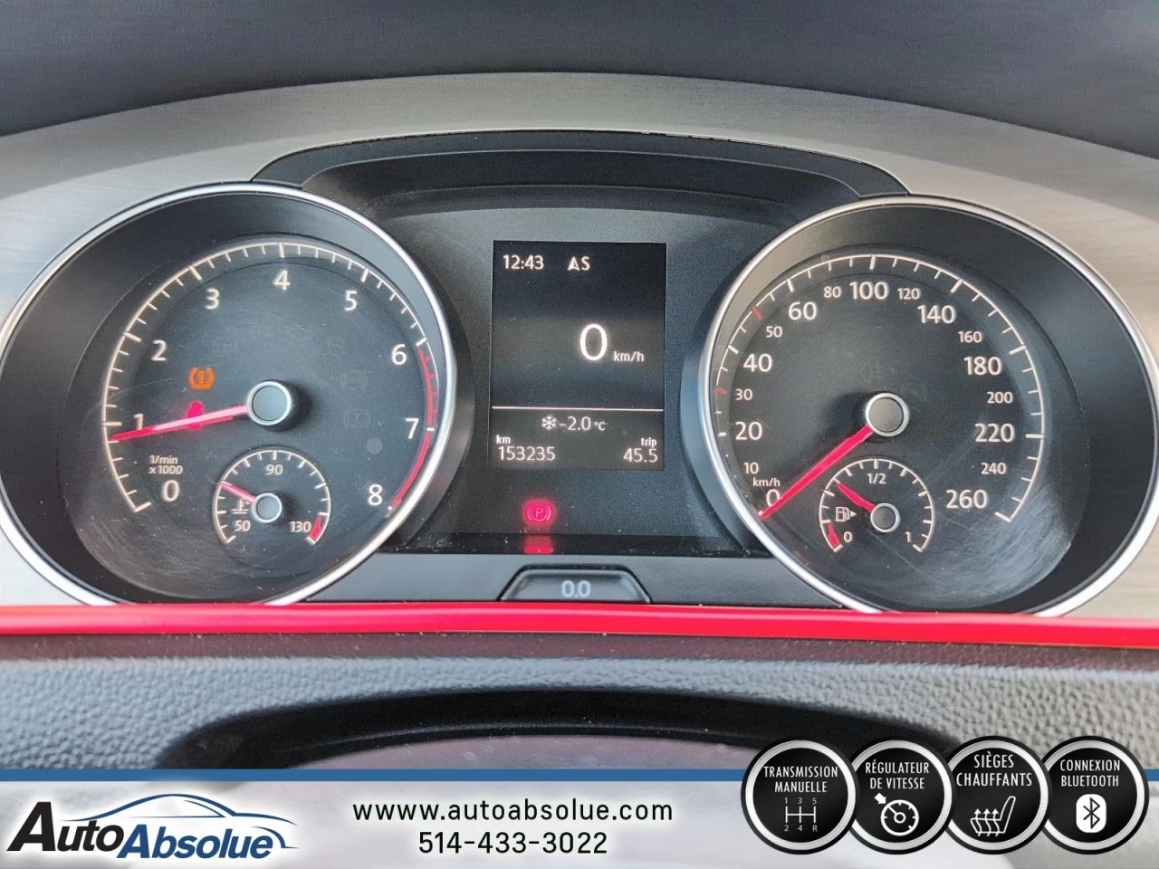 2015 Volkswagen Golf Trendline Main Image