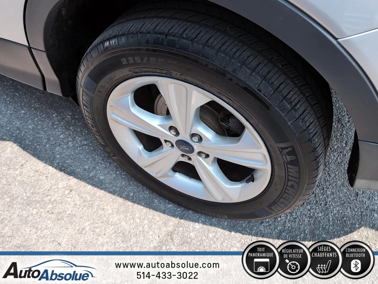 2015 Ford Escape SE Image principale
