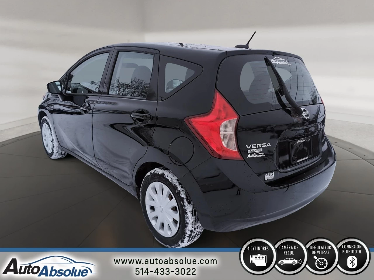 2016 Nissan Versa Note SV Image principale