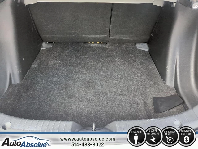 Toyota Yaris 4dr Sdn 2016