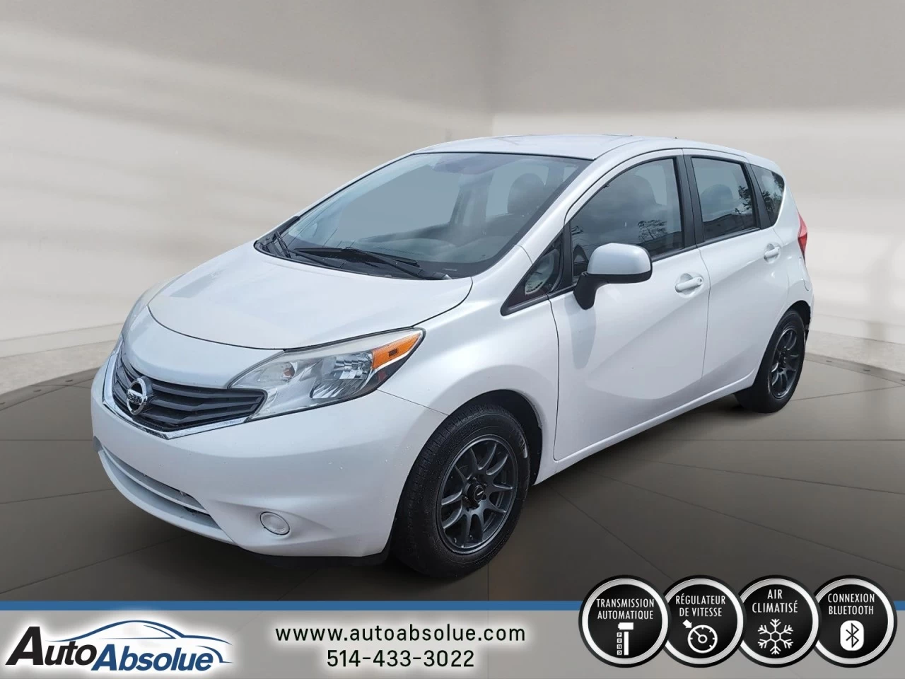 2014 Nissan Versa Note SV Main Image