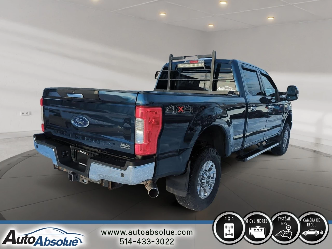 2017 Ford F-250 XLT Main Image
