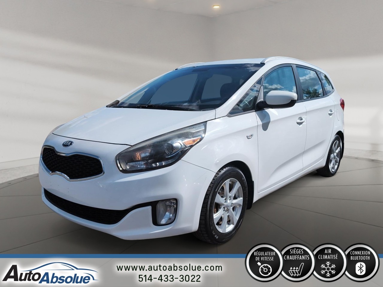 Kia 2015 Rondo LX