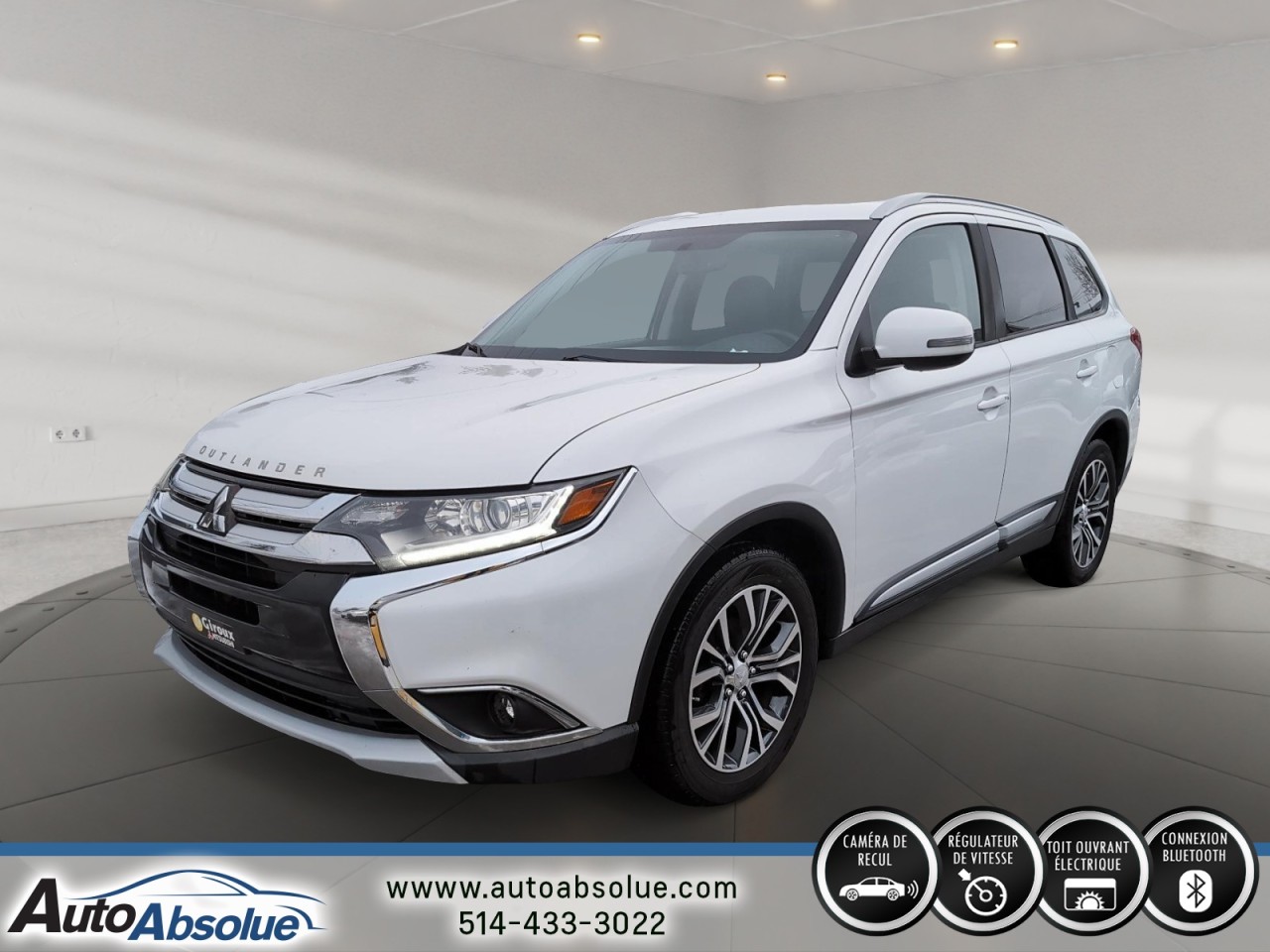 Mitsubishi 2016 Outlander ES