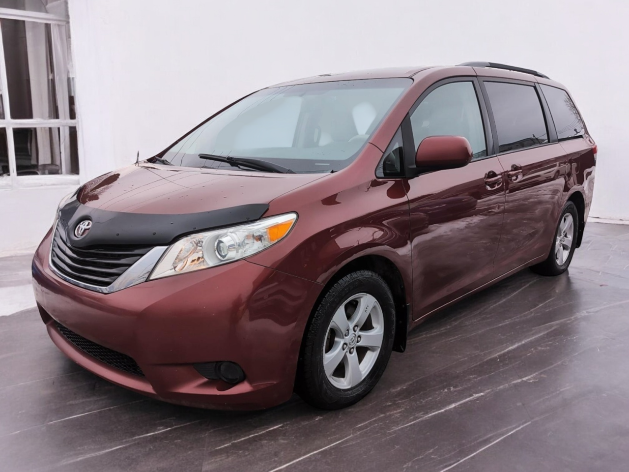 Toyota 2014 Sienna LE